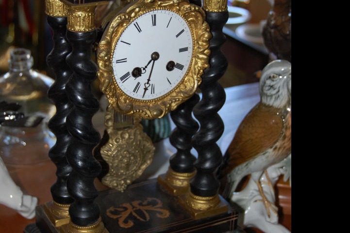 Portaluhr Frankreich Mitte 19. Jh.